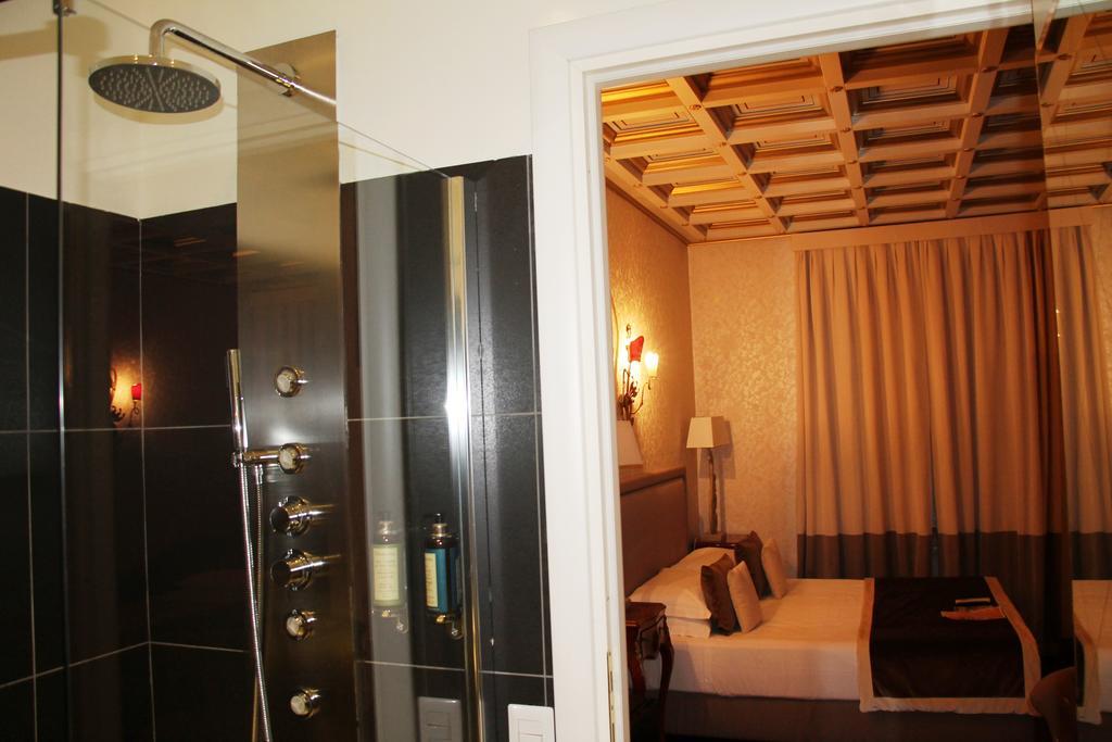 Affittacamere Di Rienzo Pantheon Palace 3*