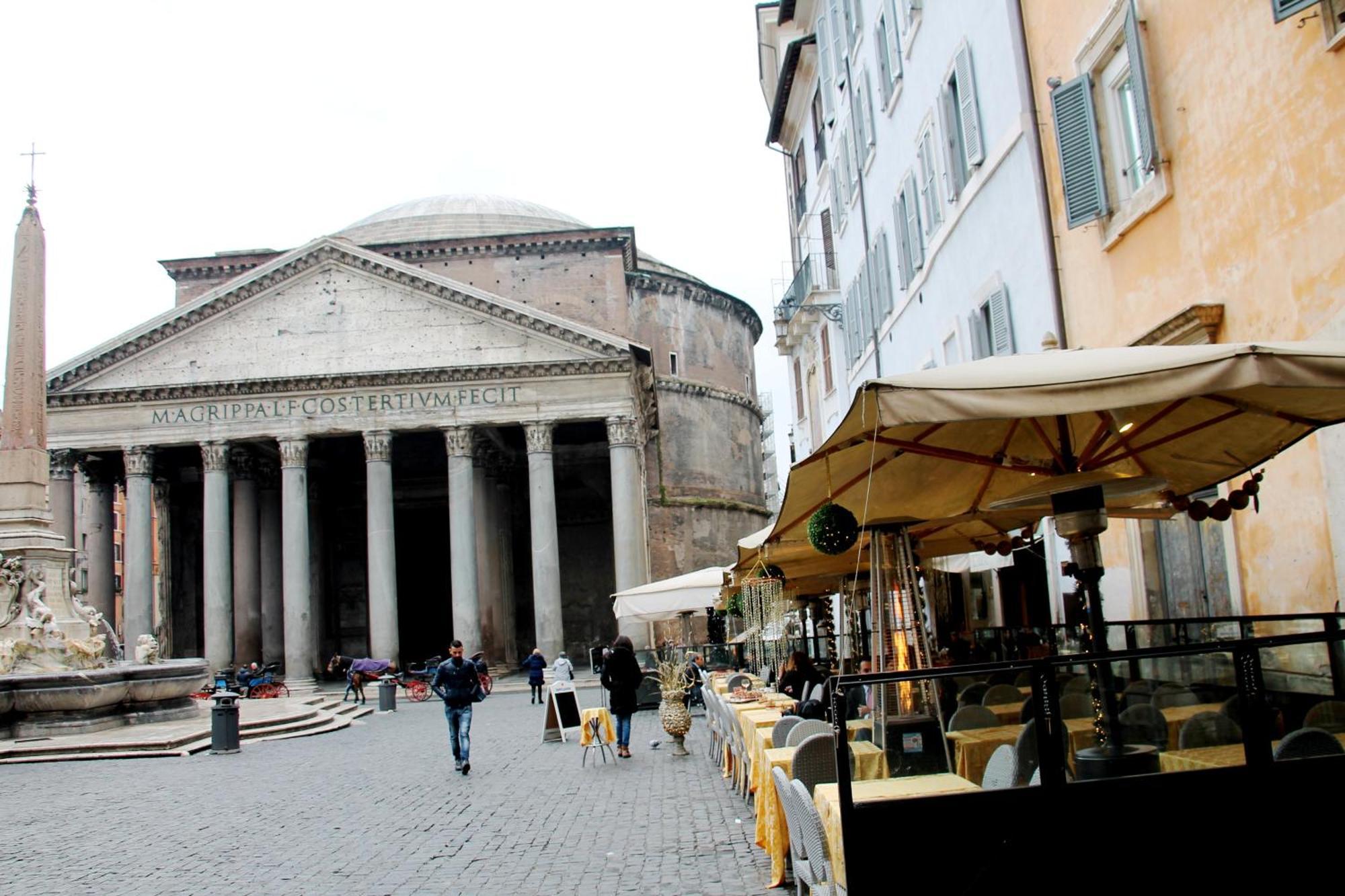 Di Rienzo Pantheon Palace Affittacamere 3*
