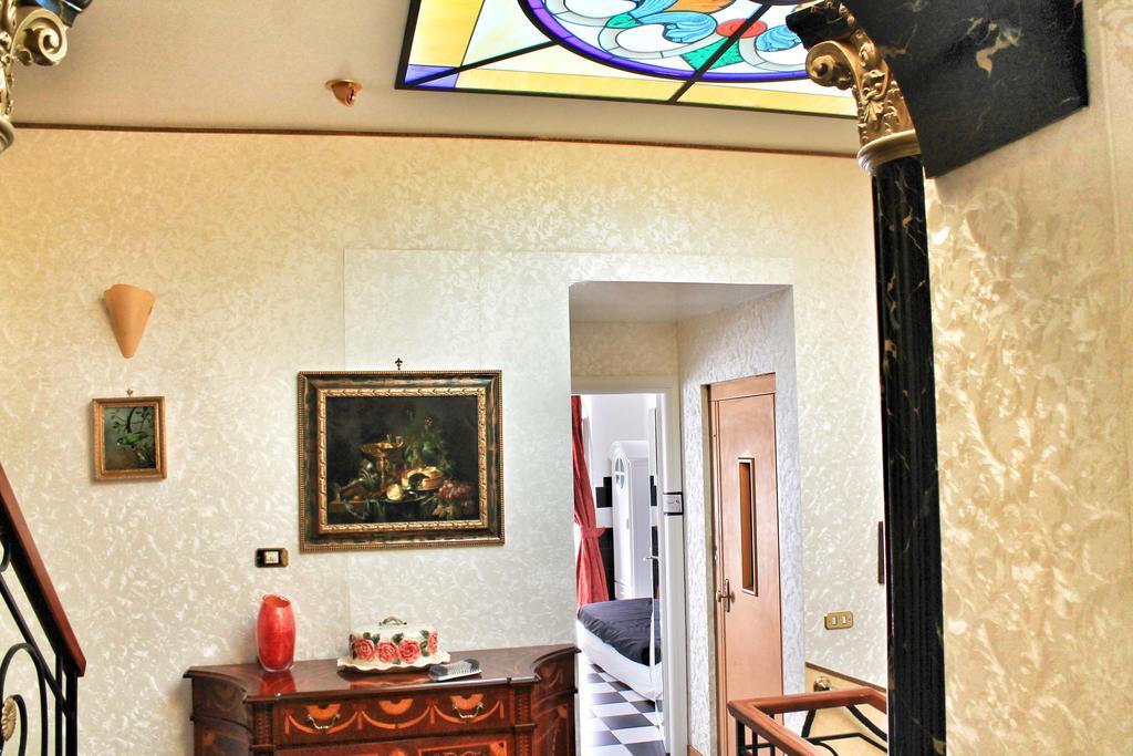Affittacamere Di Rienzo Pantheon Palace 3*