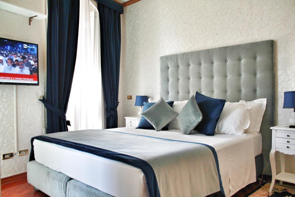 Affittacamere Di Rienzo Pantheon Palace 3*