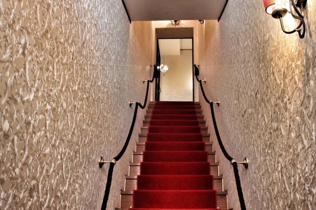 Affittacamere Di Rienzo Pantheon Palace 3*